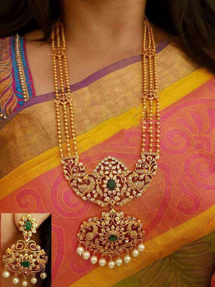 Naina Look and Diamond Kemp Set